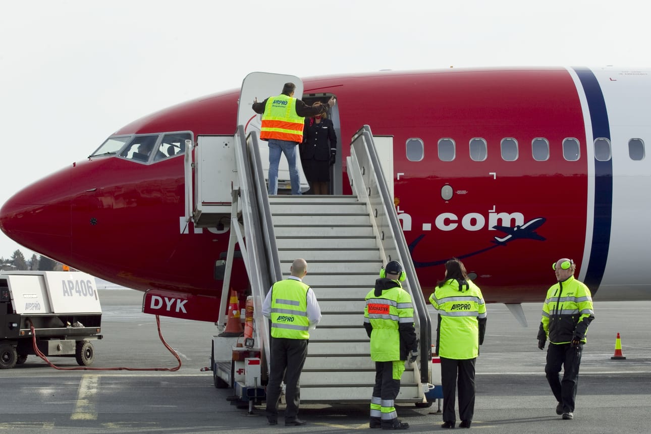 Norwegian aloitti Oulu–Helsinki-lennot vuonna 2011 ja vetäytyi Oulusta vuonna 2022. Kuva on vuodelta 2013, jolloin lentoyhtiö lisäsi reitille arkipäivisin viidennen päivittäisen vuoron. Arkistokuva.