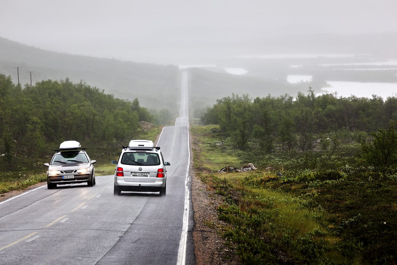 Suomesta matkustetaan autolla usein Norjaan. Arkistokuva vuodelta 2010.