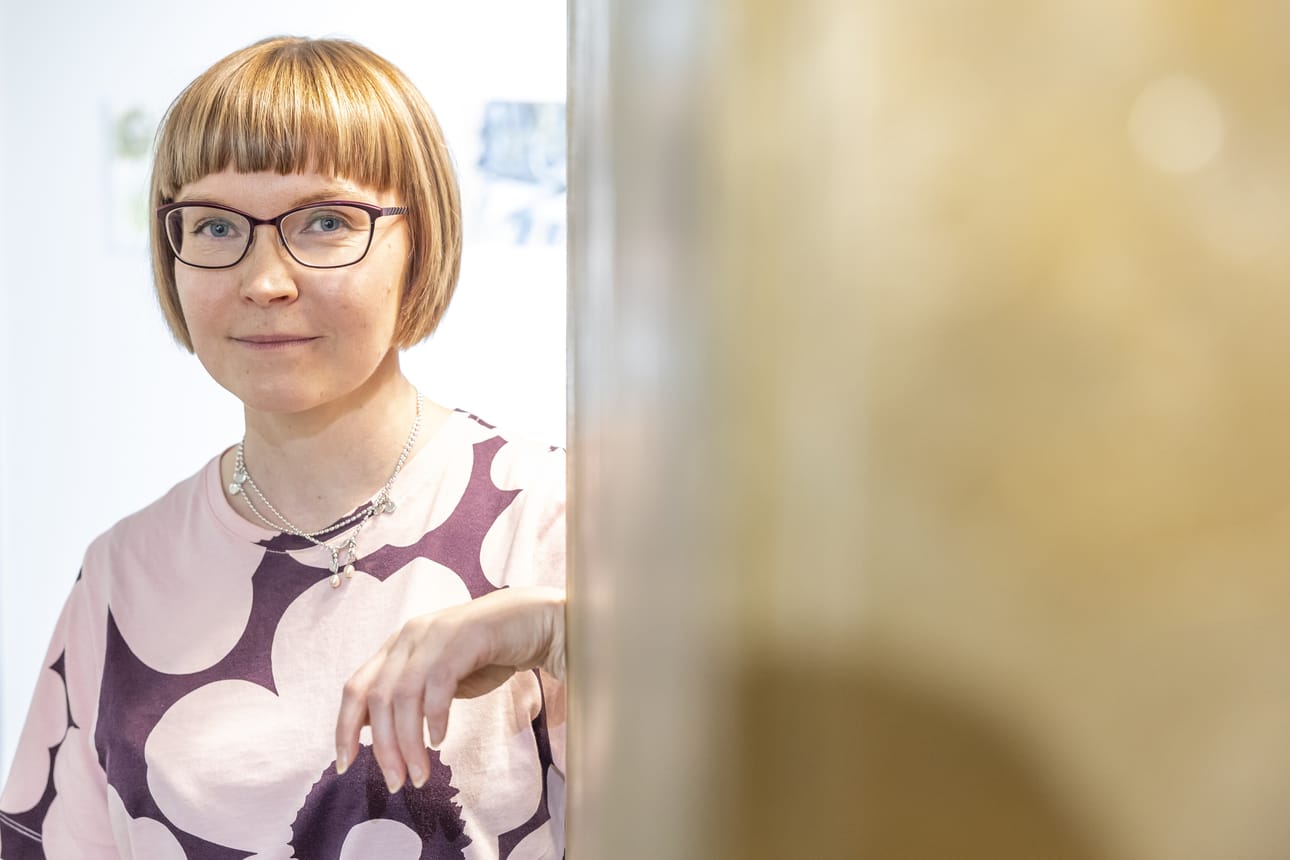 – Tämä on todella mielenkiintoinen ja itseä motivoiva työ; tässä yhdistyy monta koulutusmuotoa, kertoo Auli Manninen.