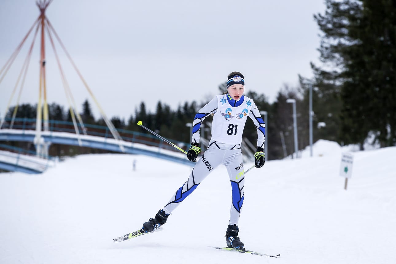 Annamaija Oinas kuuluu vuoden 2026 talviolympialaisiin tähtäävään yhdistetyn Projekti 2026-ryhmään. Arkistokuva.