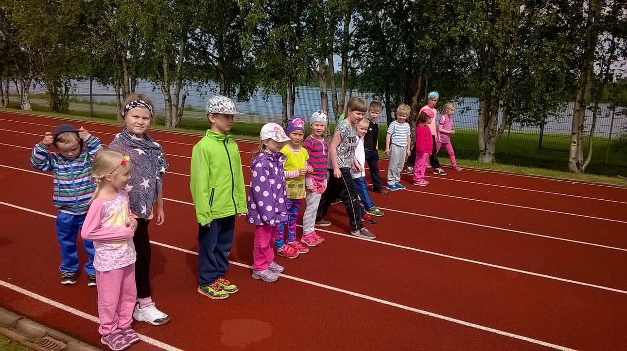 Kesäkuussa vietettävä Karhujuhla on koko perheen liikunnallinen tapahtuma. Karhunpentusprint oli viime vuonna suosittu ohjelmanumero.