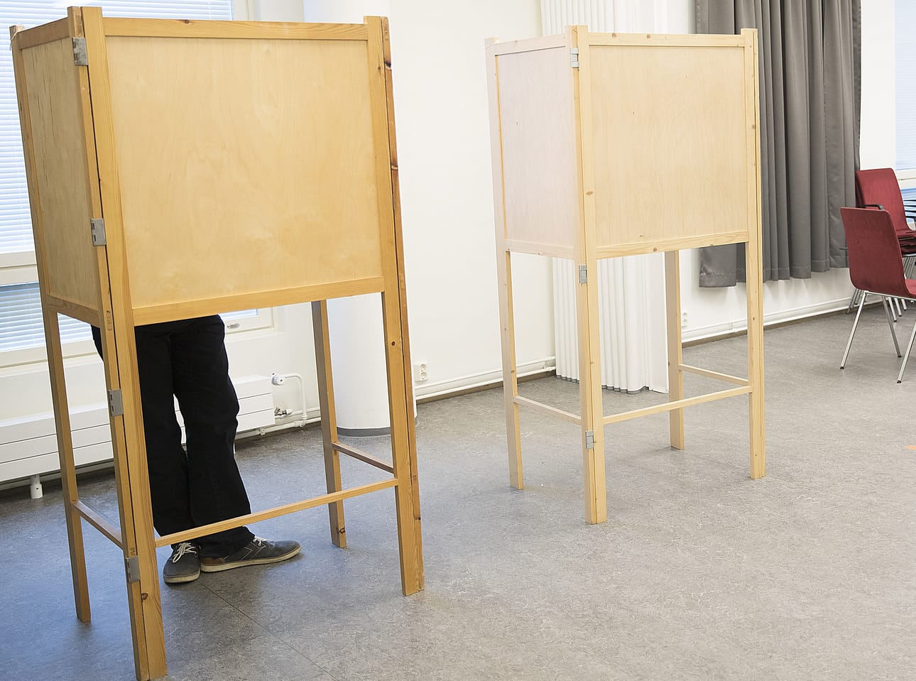 Suomessa äänestetään parhaillaan uudesta eduskunnasta.