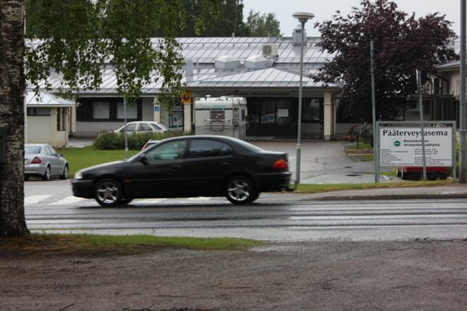 Kuusiokuntien sosiaali- ja terveyskuntayhtymä toimii Alavudella, josta tämä arkistokuva on, sekä Kuortaneella, Soinissa ja Ähtärissä. Käytännön palvelutuotannosta vastaa Kuusiolinna Terveys Oy. Arkistokuva: Reijo Heikkilä