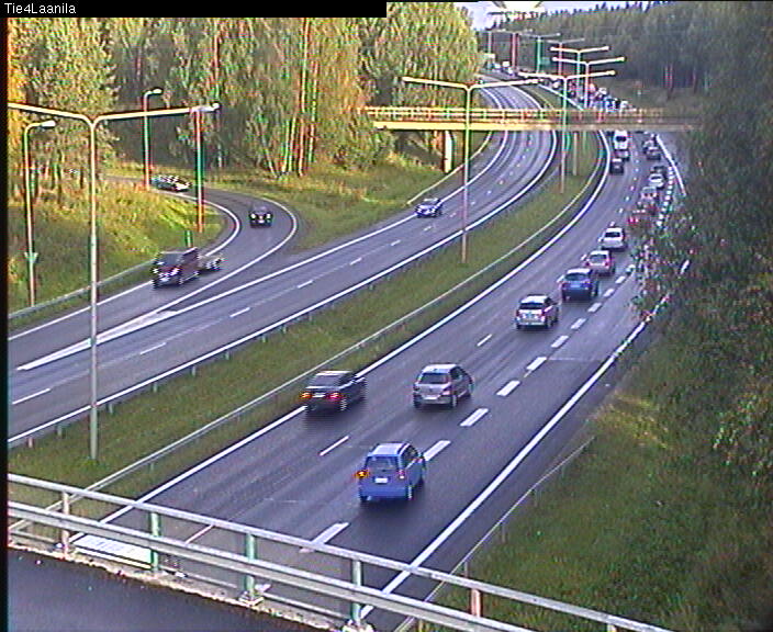 Pohjantie ruuhkautui kolarien takia. Kuva Laanilasta.