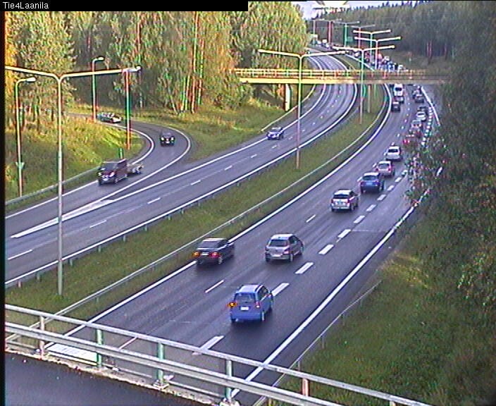 Pohjantie ruuhkautui kolarien takia. Kuva Laanilasta.
