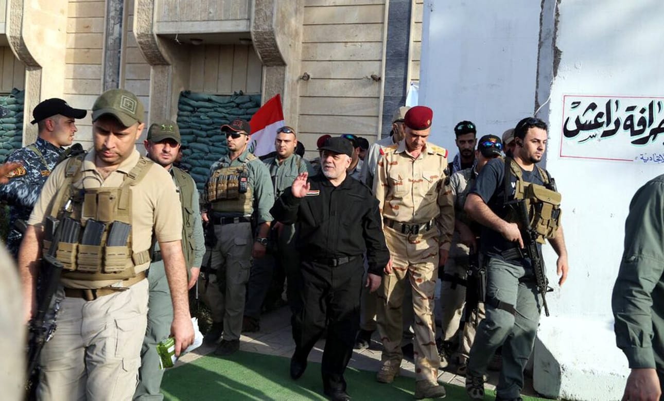 Irakin pääministeri Haider al-Abadi saapui sunnuntaina Mosuliin.
