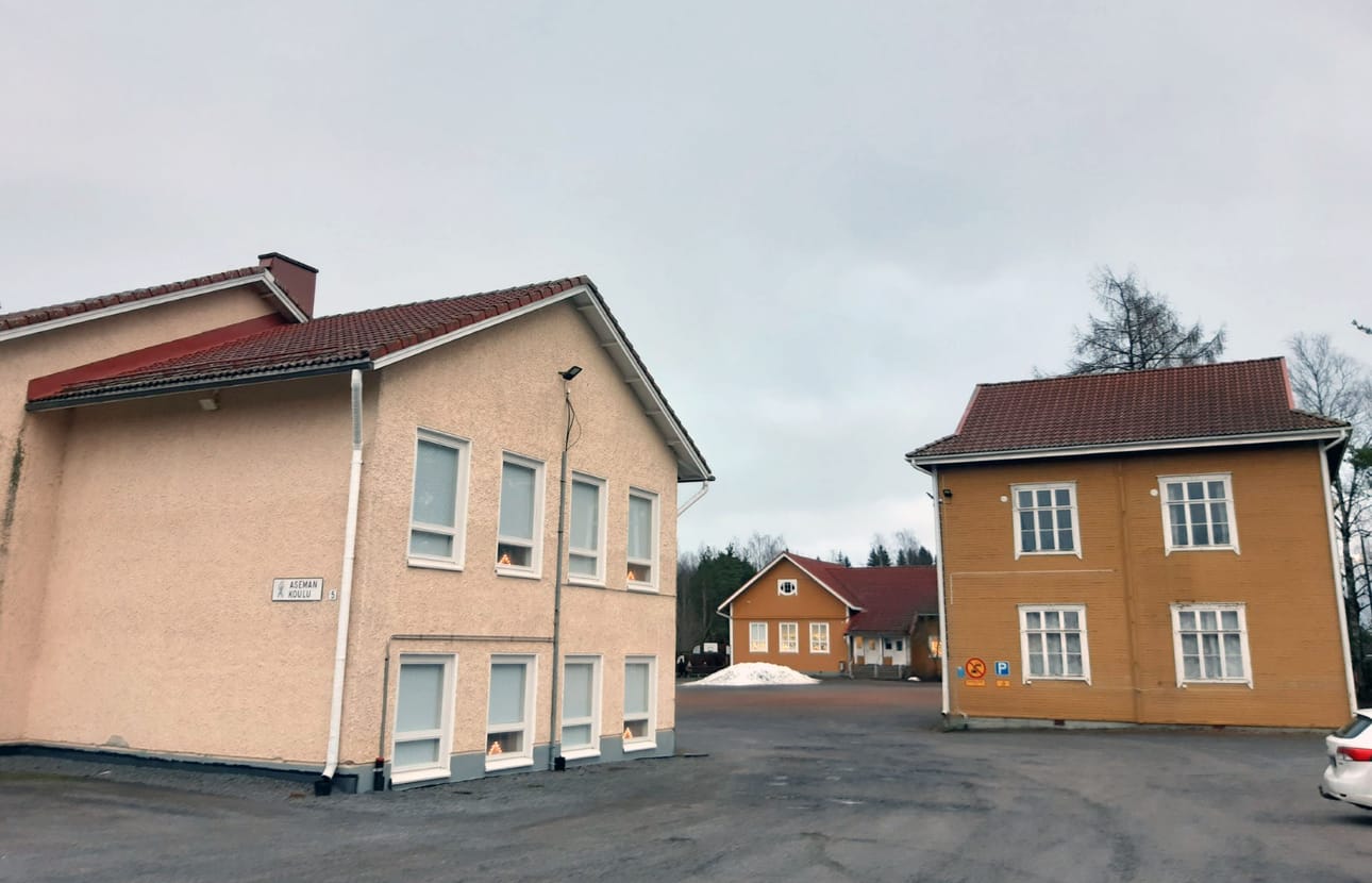 Aseman koulu on yksi aluekoulunjohtajamallin pilottikokeiluun osallistuneista alavutelaiskouluista. Arkistokuva.