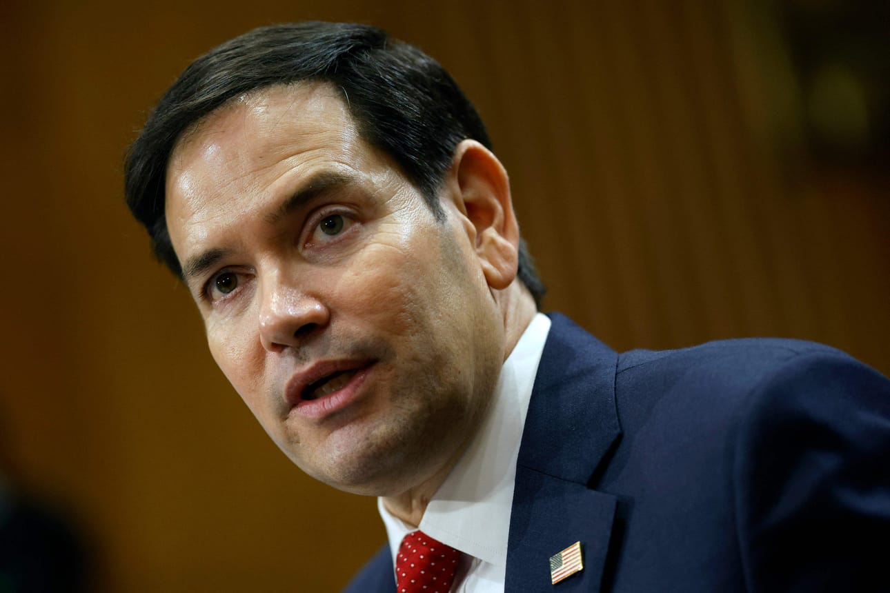 Yhdysvaltain ulkoministeri Marco Rubio on laajentanut ulkomaanavun jäädytyspäätökseen liittyvää poikkeuslistaa. LEHTIKUVA/AFP