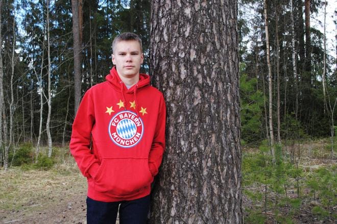 Niklas Järvelin muuttaa kesän mittaan Tampereelle aloittaakseen diplomi-insinöörin opintonsa. KUVA: EEVA-LIISA KULJU