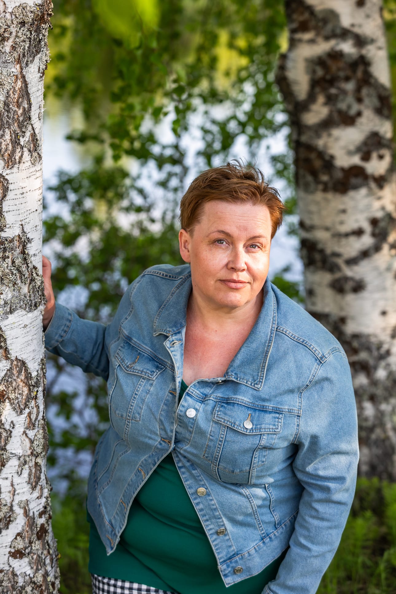 Kirjailija Anu Kolmonen asui pitkään Oulussa. Hän on ollut myös Kalevan kolumnisti.