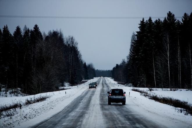Koivulahden ja Ylihärmän välinen seututie on talvisin vaarallinen polanteiden ja liukkauden takia. ARKISTOKUVA: JAAKKO ELENIUS