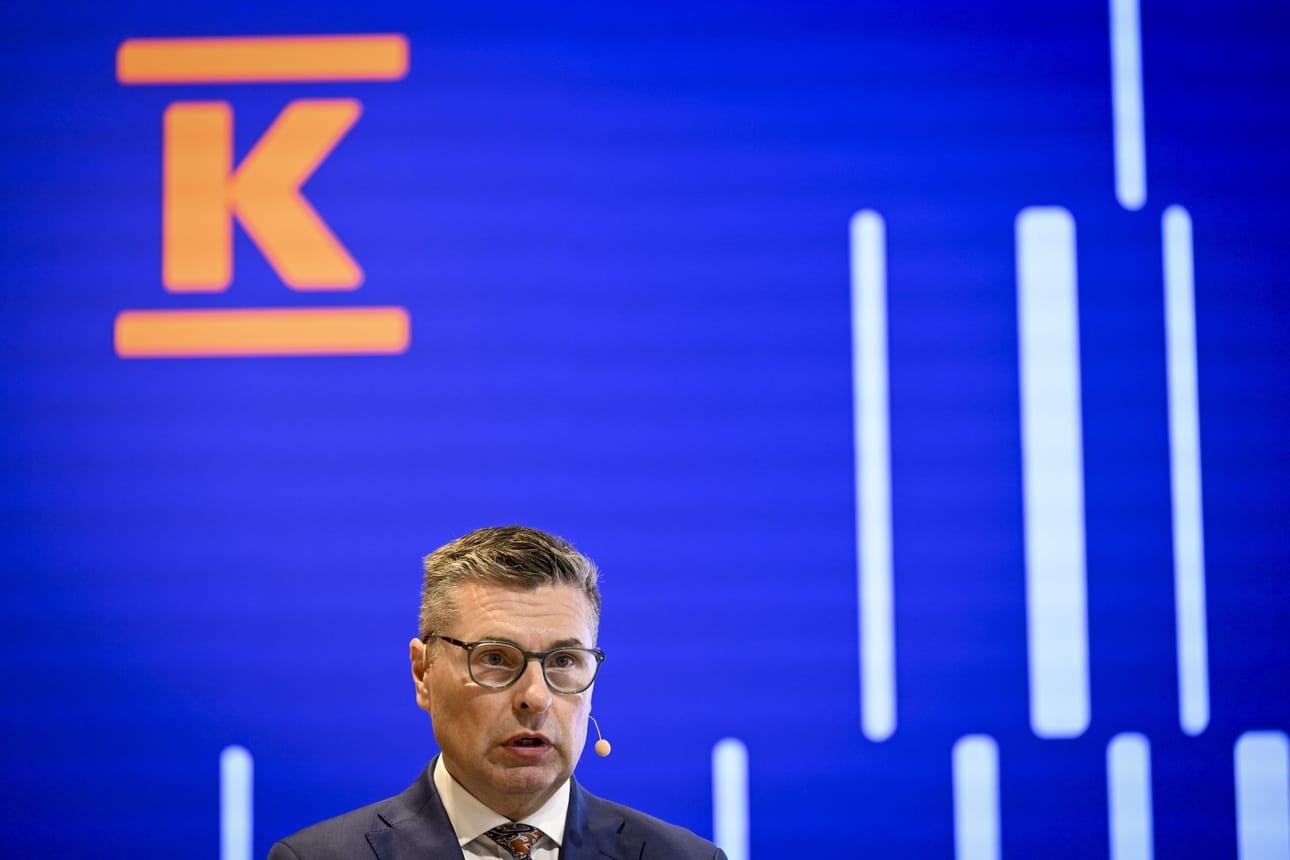 Keskon pääjohtaja Jorma Rauhala kommentoi tulostiedotteessa, että markkinakysyntä on piristynyt muun muassa teollisuuden hankkeissa, datakeskuksissa ja infrarakentamisessa, mutta pysynyt edelleen vaisuna uudisasuntorakentamisessa ja kuluttajakaupassa.