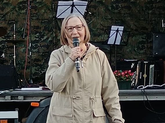 Vapaan sanan osuudessa puheenvuoron käytti muun muassa Raija Rintala.