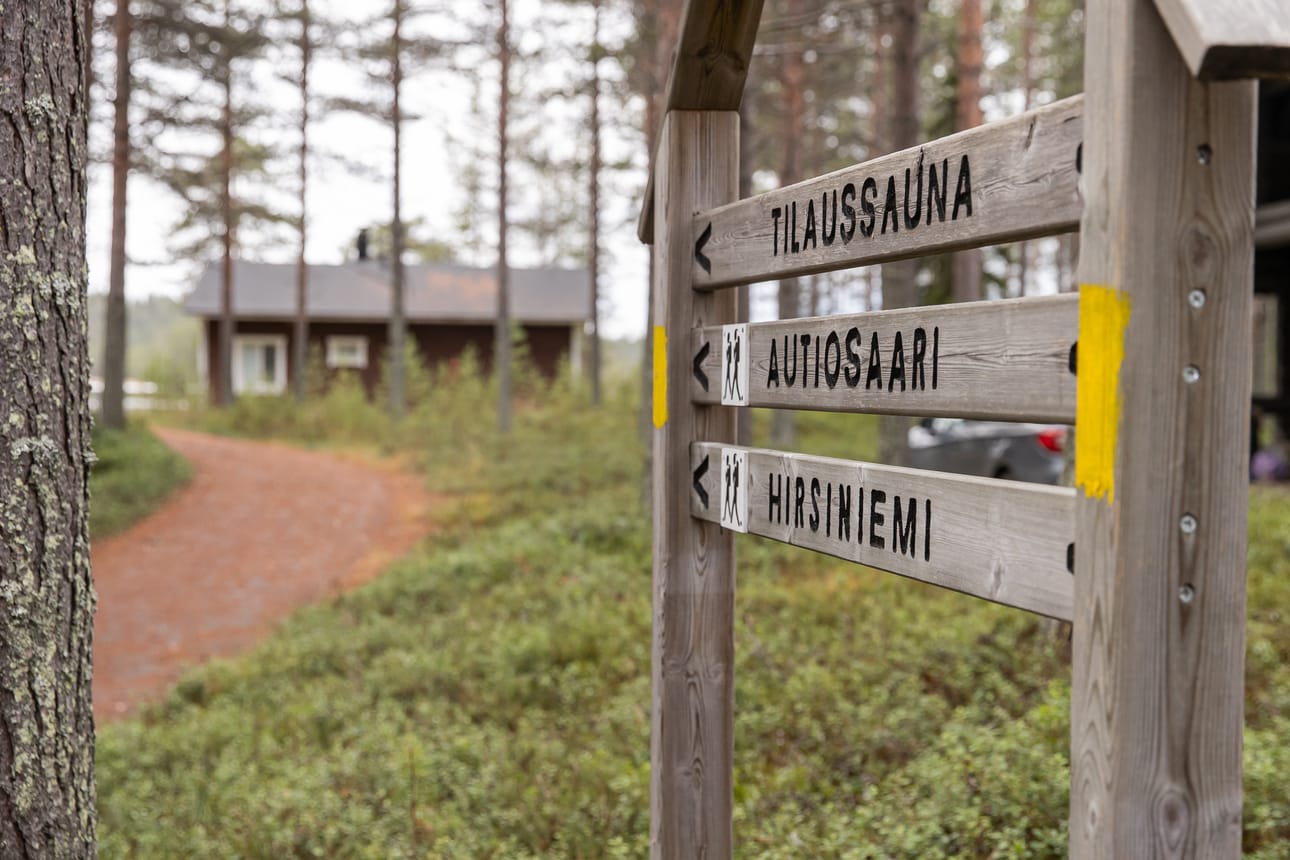 Yksi aloituspaikka on entisellä lomakeskus Livohkalla, joka on nykyisin suljettu.