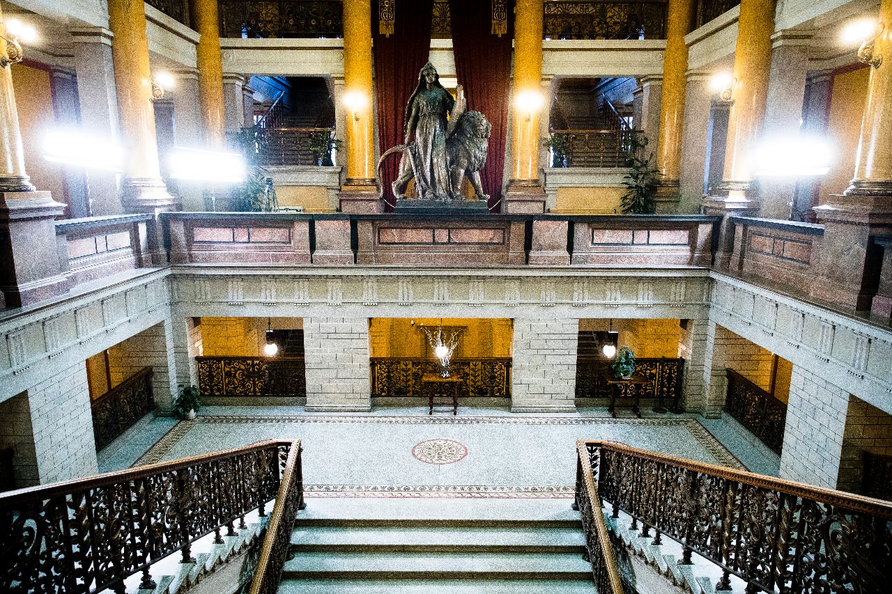 Presidentinvaalien ensimmäisen kierroksen tulos selviää Säätytalossa