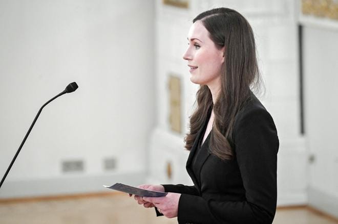 Pääministeri Sanna Marin mukaan yhteiskunnan vahvuutta ei mitata sen vauraimpien vahvuudella vaan sillä, kuinka heikoimmassa asemassa olevat kansalaiset pärjäävät. KUVA: KIMMO BRANDT/arkisto
