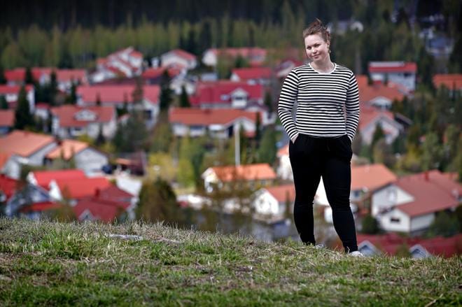 Jonna Löfhjelm on tutkinut Seinäjoen eri kaupunginosien luonteenpiirteitä. Kuva Tomi Kosonen