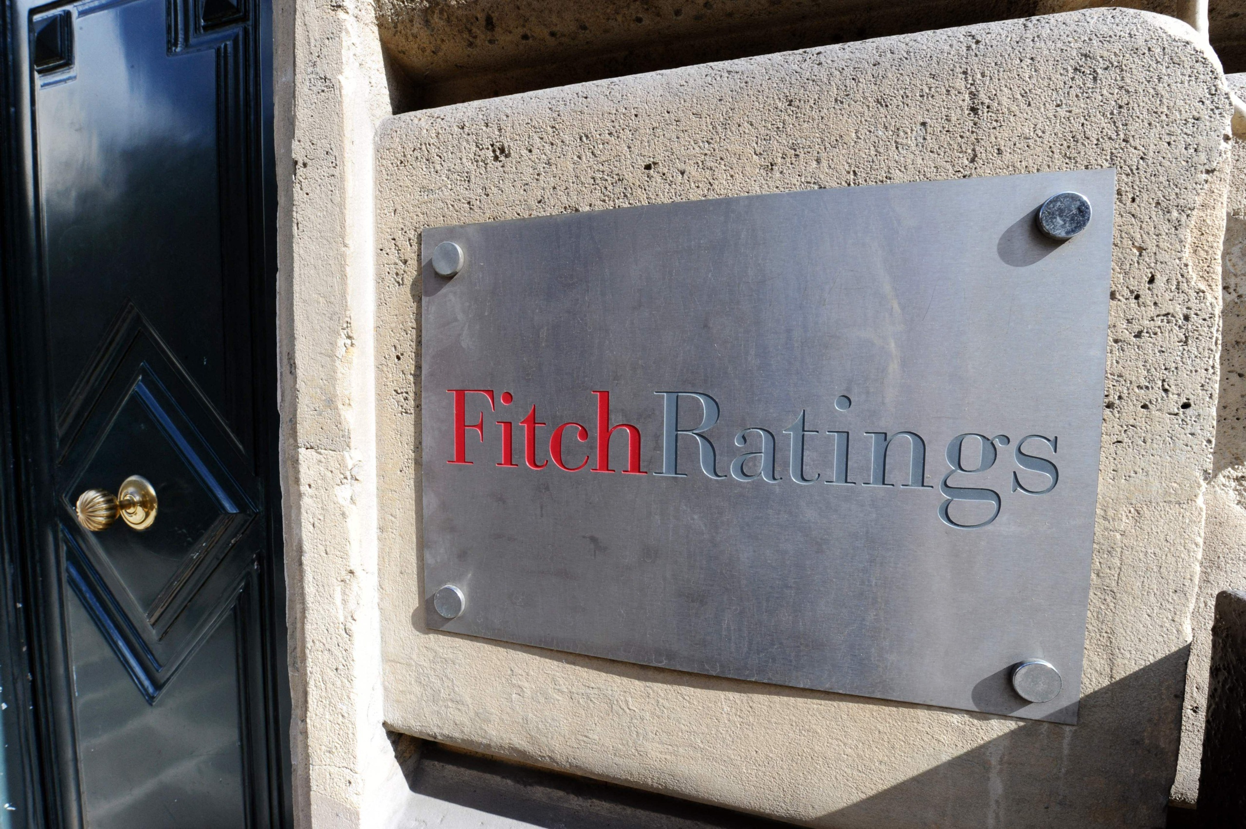 Luottoluokittaja Fitch Ratings piti Suomen luottoluokituksen ennallaan