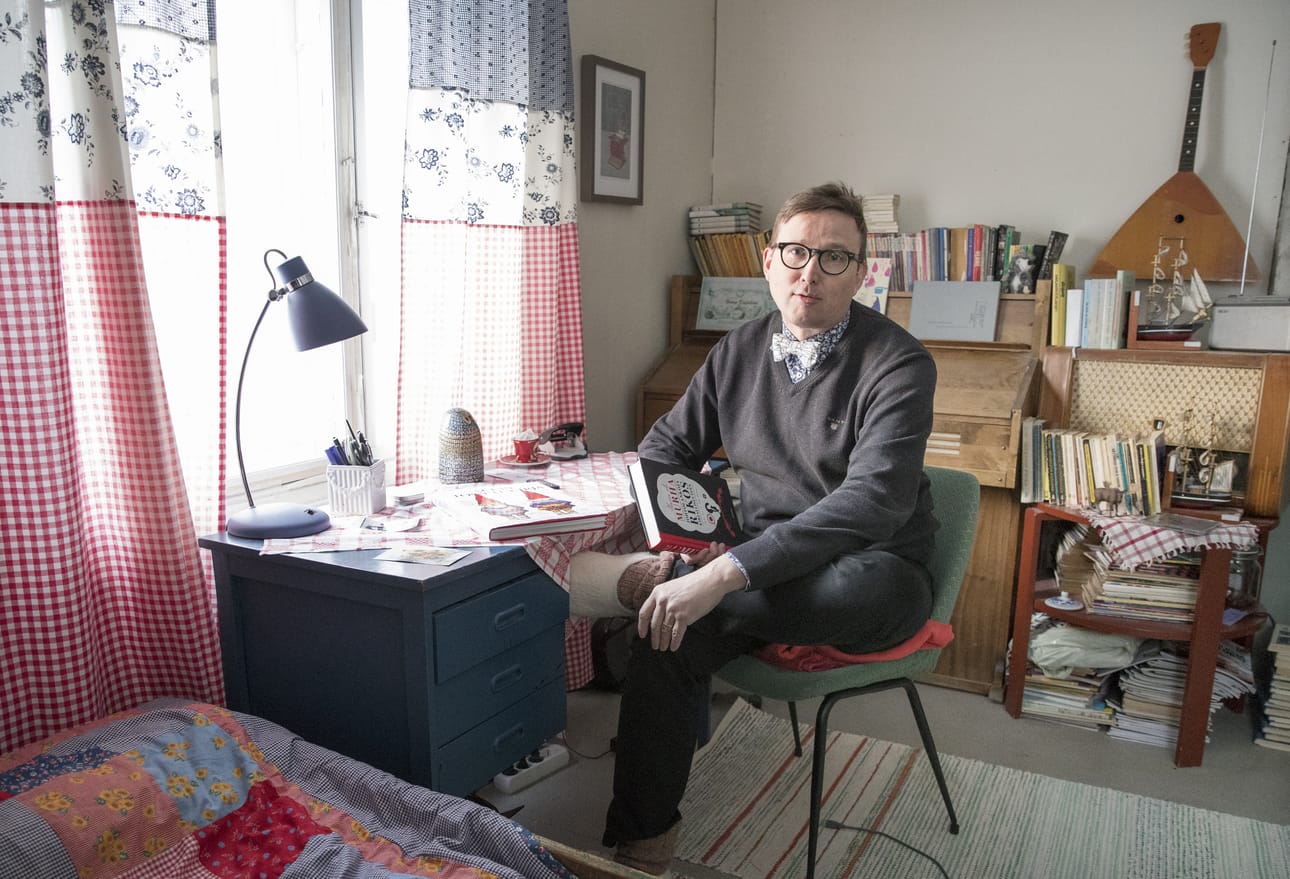 Kirjailija ja Oulun kirjailijaseuran puheenjohtaja Antti Leikas oli Oulun seudun suurituloisin kulttuurialan ammattilainen.