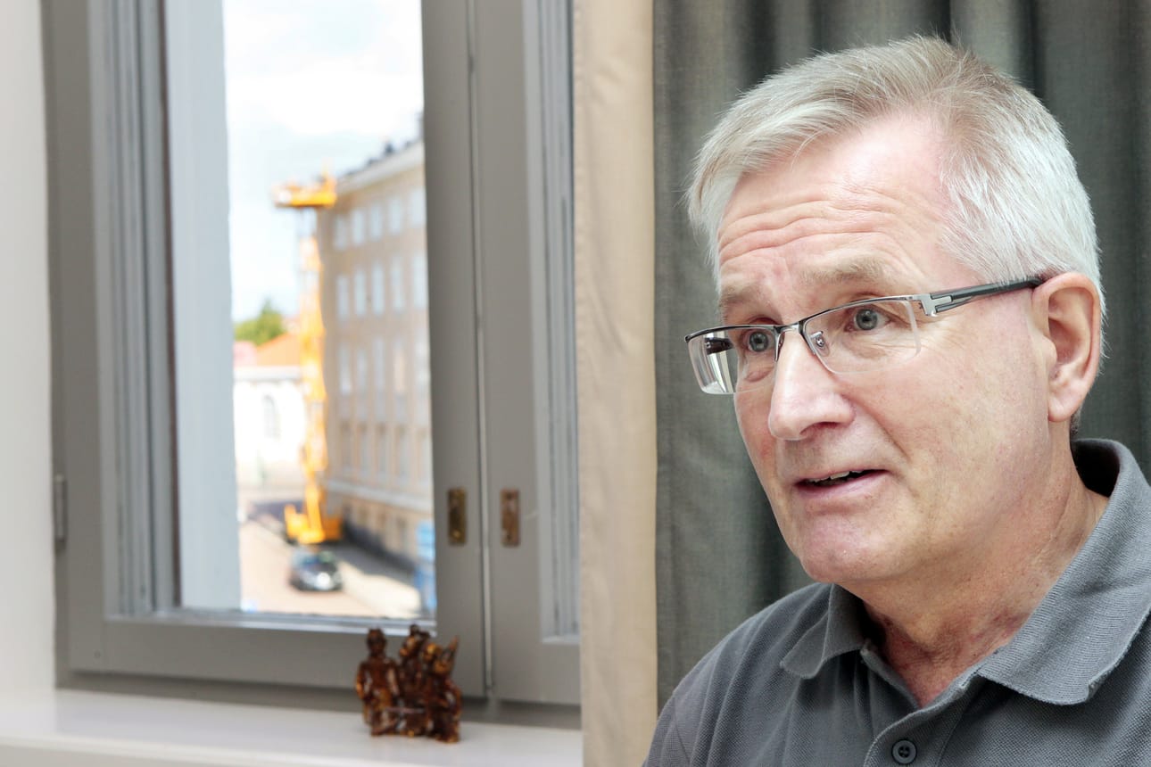 Kaupunginjohtaja Matti Pennasen mukaan Oulun on haettava keinoja talouden tasapainottamiseen.