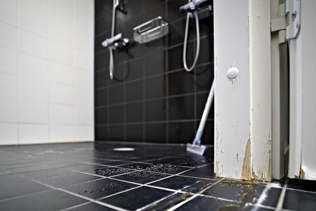 Eräs lukija kertoo aiheuttaneensa vesivahingon työmaallaan. Kuva ei liity tapaukseen. KUVITUSKUVA: TOMI KOSONEN