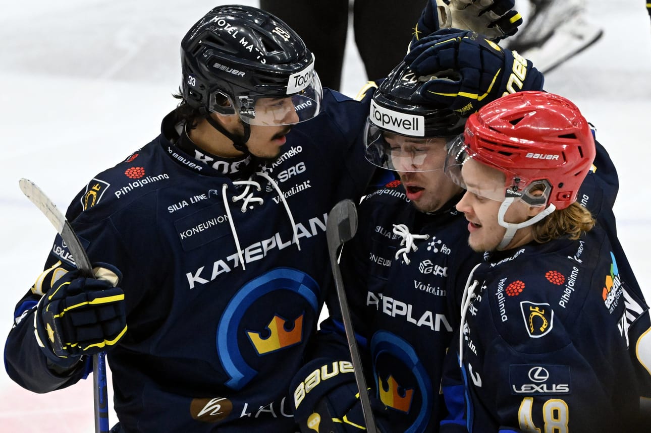 Kiekko-Espoo tuuletti vielä puolivälierissä, kun se kaatoi Tuton otteluvoitoin 4–3. Ketterä oli tylympi vastus.