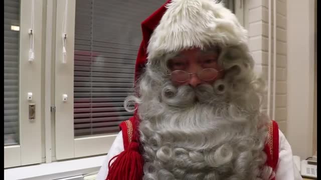 Joulupukki Pattijoen kirjastolla