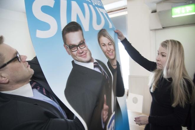 Kansalaispuolueen puheenjohtaja Sami Kilpeläinen ja varapuheenjohtaja Piia Kattelus valmistavat puoluettaan eduskuntavaaleihin.