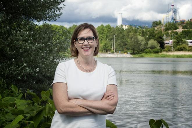 Presidenttiehdokas Tuula Haatainen sanoo, että kasvun edellytysten kehittämiseen tarvitaan sekä kaupunkia että maaseutua. Kuva: Kimmo Penttinen / Arkisto