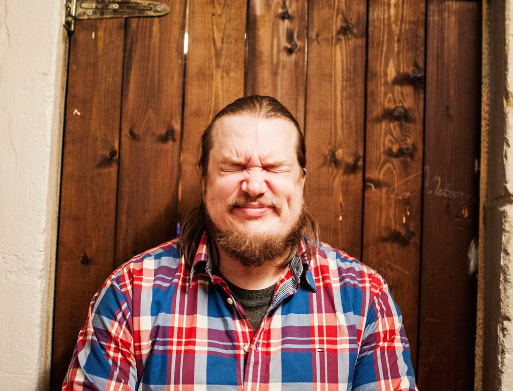 Zaani ja Petri Hankonen hauskuuttavat Comicon lavalla perjantaina