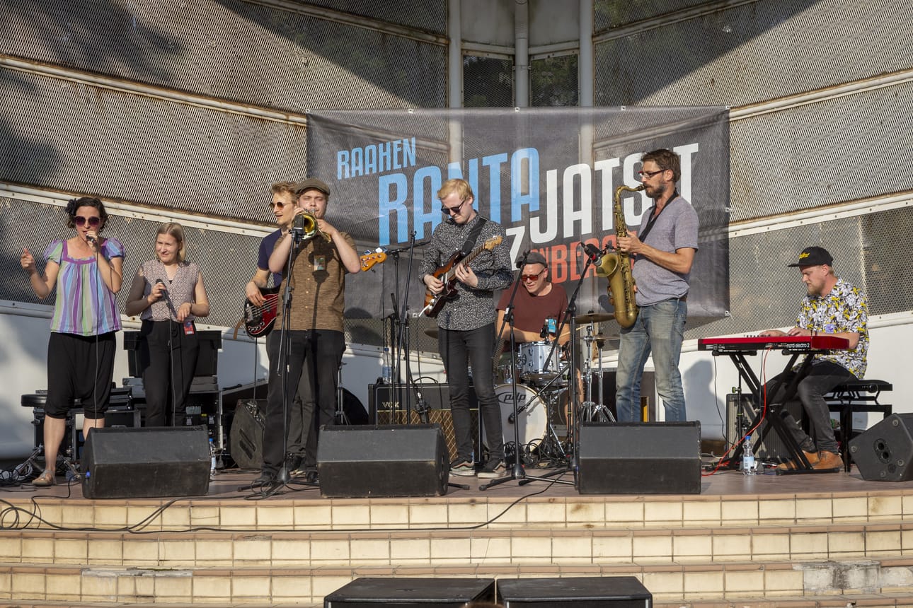 Raahe City Funk Unit vauhdissa Härkätorilla Rantajatseilla 2017.