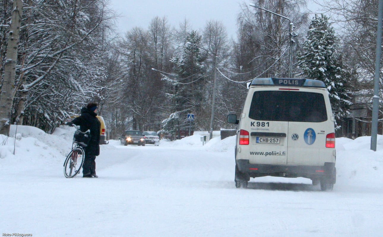 Poliisipartio pyyhältää paikalle Koillismaalla keskimäärin 16,9 minuutissa. Poliisin saa nopeimmin paikalle Kuusamossa, 12,7 minuutissa.