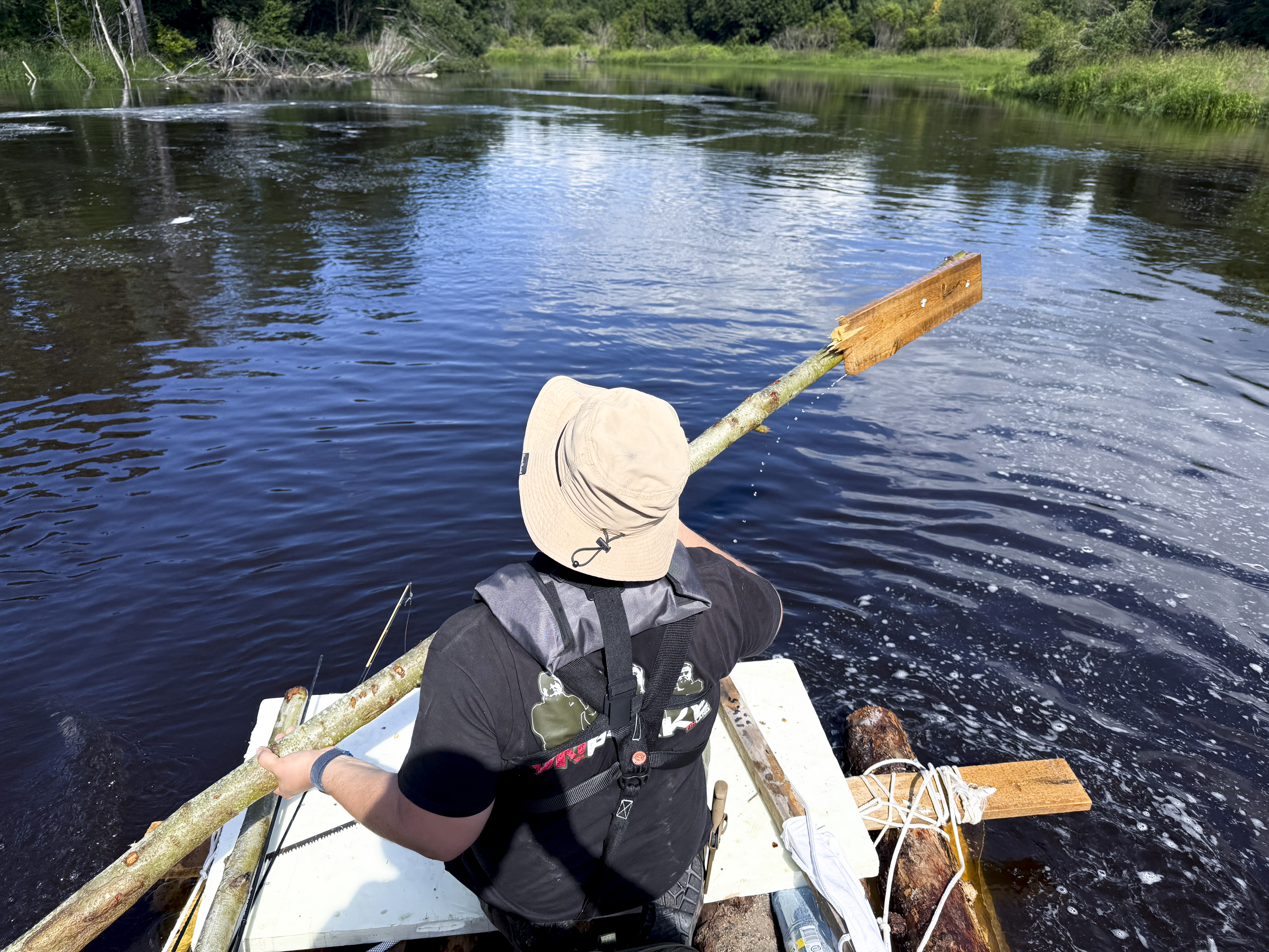 Eteläpohjalaismiehet rakensivat lautan ilman aikaisempaa kokemusta ja lähtivät seilaamaan sillä Kyrönjokea pitkin
