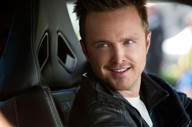 Tobey (Aaron Paul) osallistuu maastoajokisaan Need for Speed -elokuvassa. Kuva: Hero