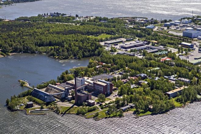 Vaasan Vaskiluoto on valmis muutokseen. Kohta tulevat maansiirtokoneet. Vaasa on myös liittynyt satamakaupunkien verkostoon. ARKISTOKUVA: JAAKKO J. SALO