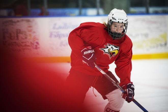 Naisten mestiksen viime kauden pistepörssin kakkonen Ida Kuoppala debytoi kuukauden kuluttua naisten liigassa. KUVA: JARNO PELLINEN