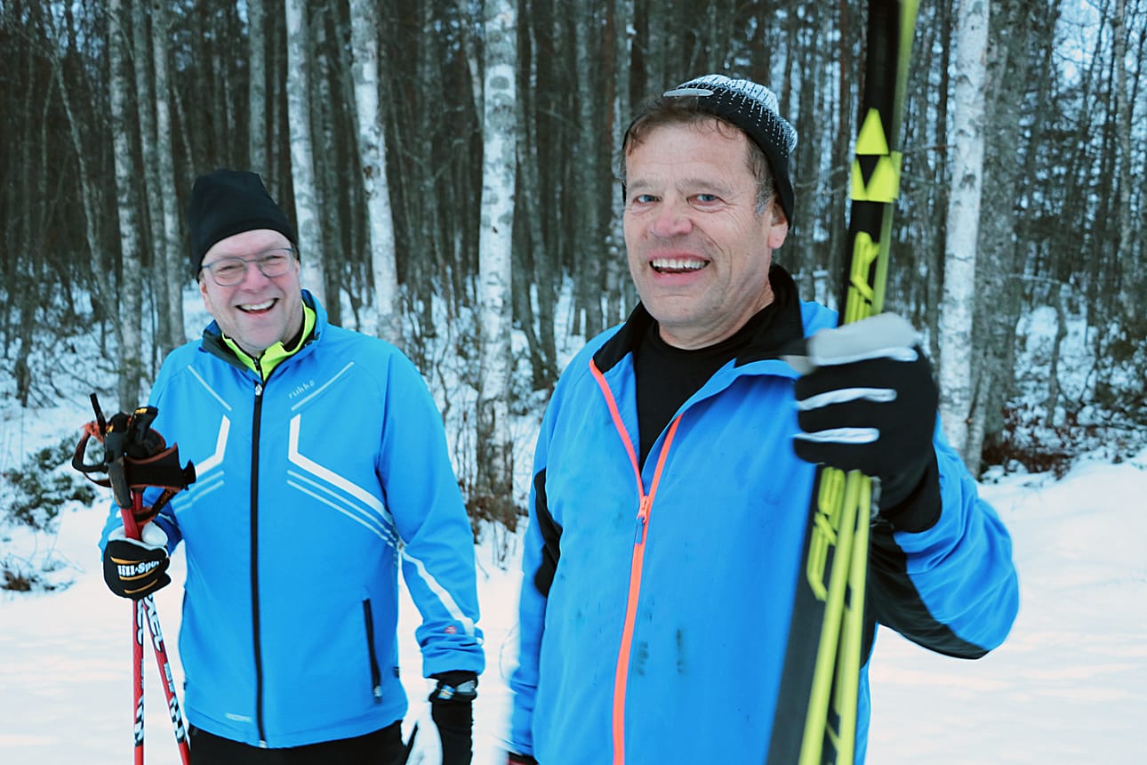 Tyrnäväläinen Jari Pasanen (vasemmalla) on ollut Kimmo Töllin urheilukaveri jo viidentoista vuoden ajan. Molemmat juoksevat, pyöräilevät ja hiihtävät lähes yhtä innokkaasti.