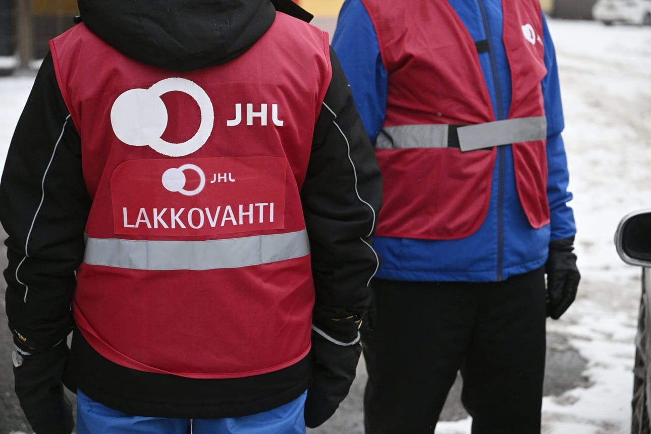 Lähes 300 000 palkansaajaa osallistuu hallituksen vastaiseen lakkoon torstaina ja perjantaina.