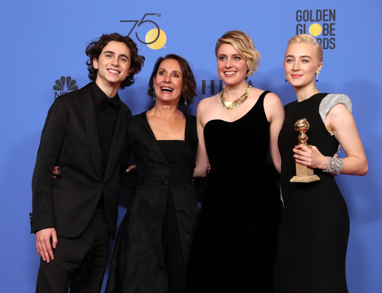Saoirse Ronan (oik), Timothy Chalamet (vas.), Laurie Metcalf (2. vas.) ja Greta Gerwig .