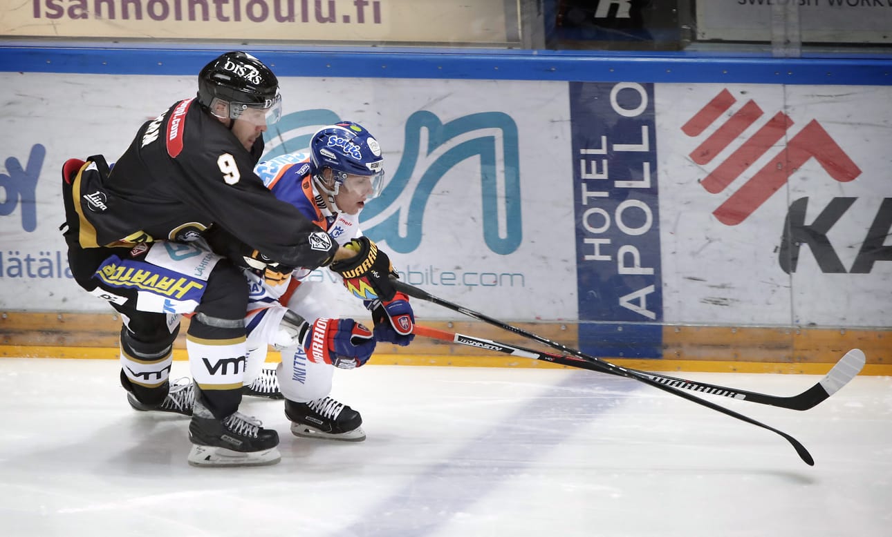 Niklas Hagmanin uskottiin pelaavan Kärpissä kauden loppuun saakka, mutta toisin kävi.