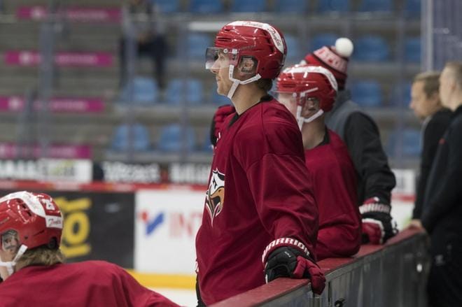 Erik Riska jatkaa Sportin kapteenina. KUVA: MINNA HIRVELÄ