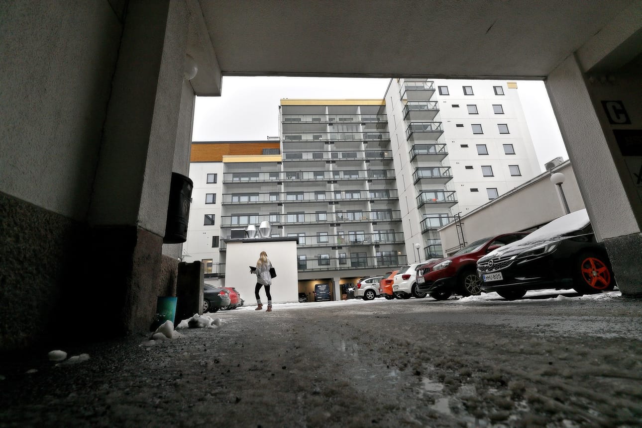 Niin sanotun pankkitalon rakentaminen Seinäjoen ydinkeskustaan oli Rakennusliike J. Rajalan vaikeuksien alkujuuri, sanoo toimitusjohtaja.