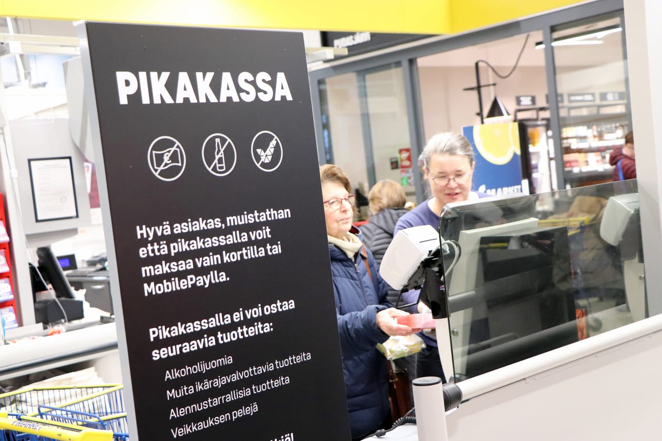 Myymälään tuli myös itsepalvelukassa.