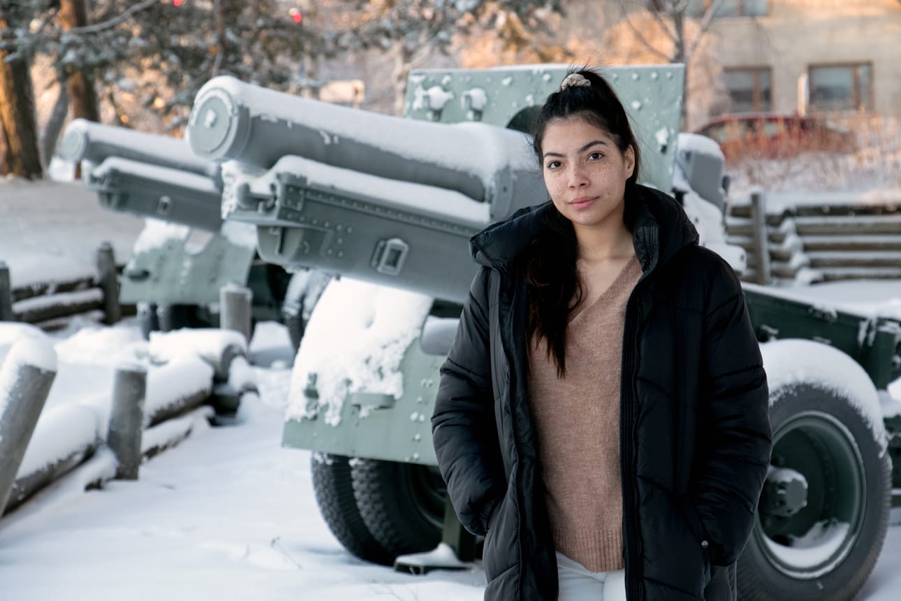 Kurikkalaista Vadelma Ala-Mietoa on kotona aina kannustettu hakeutumaan varusmiespalvelukseen, ja niin hän teki. Äidin puolen suvussa on lisäksi naissotilaita, joita hän on aina ihaillut.