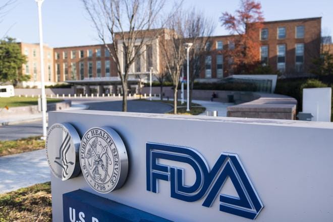 Yhdysvaltain elintarvike- ja lääkeviraston (FDA) pääkonttori Marylandissa Yhdysvalloissa. KUVA: JIM LO SCALZO / EPA