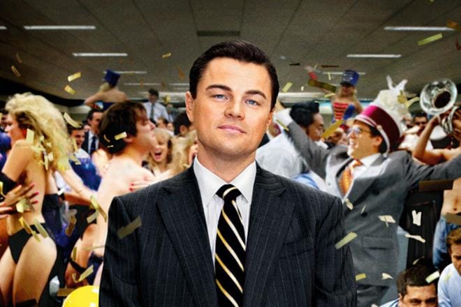 Leonardo DiCaprio sopii hyvin The Wolf of Wall Streetissä huijari Jordan Belfortin rooliin. KUVA: Yle Kuvapalvelu