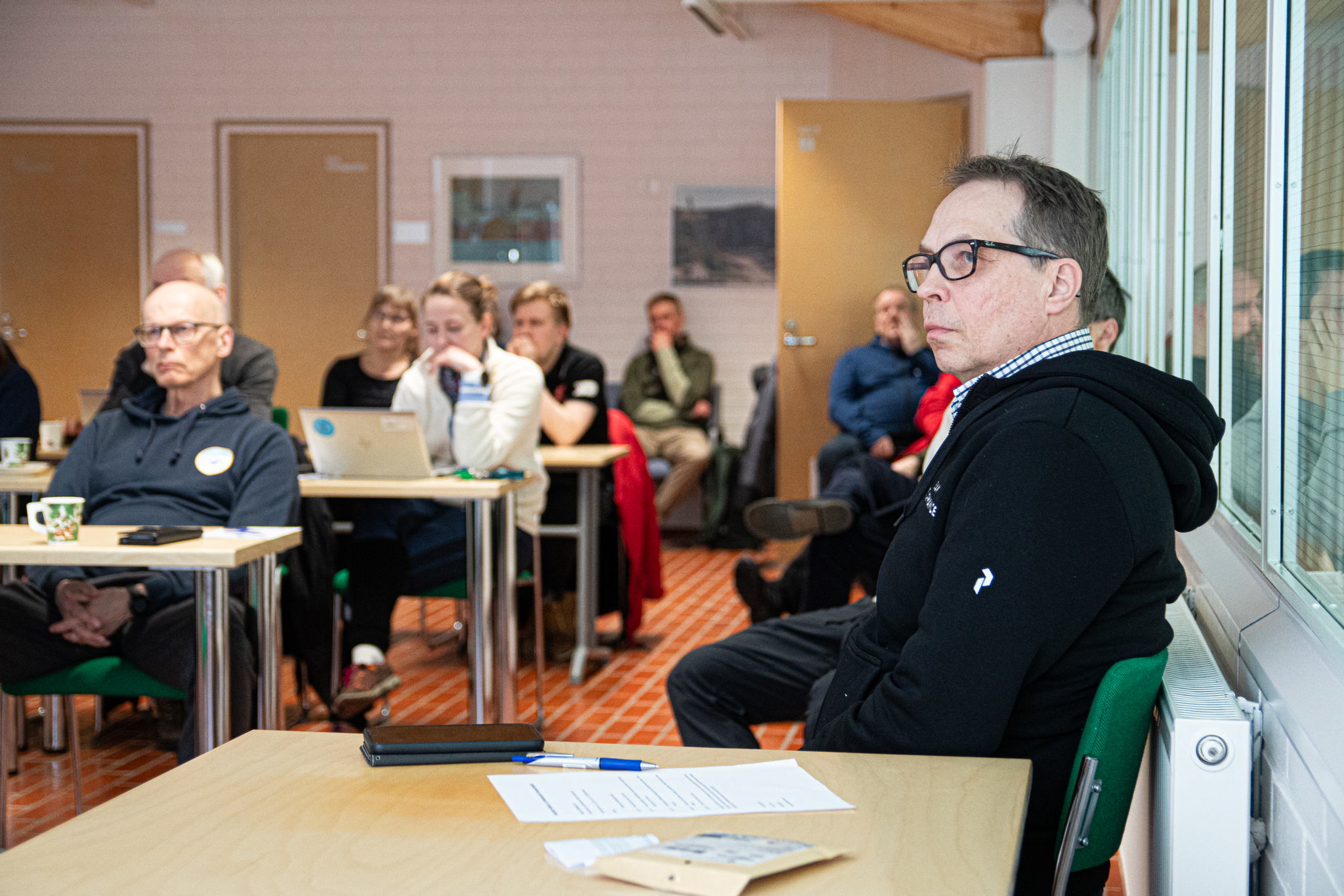 Yleisurheilutilan remontti alkaa toukokuussa — seuraparlamentissa esiteltiin myös uusi hanke, jossa helpotetaan eri liikuntalajien kokeilua