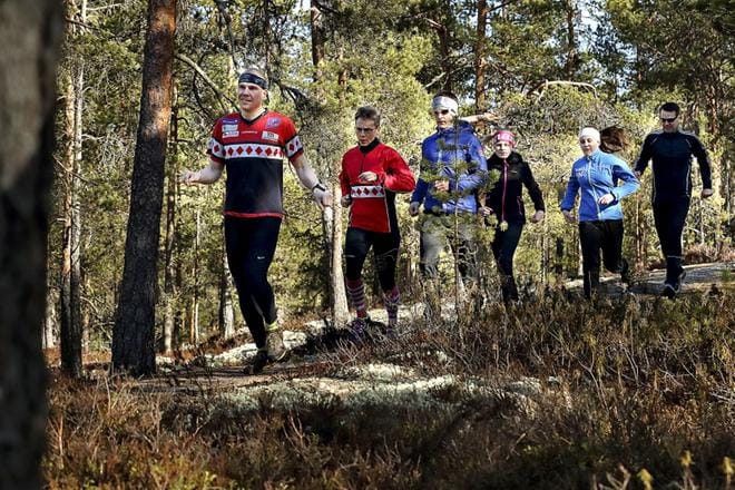 Polkujuoksun suosio kasvaa koko ajan Suomessa, koska siinä juostaan pehmeällä alustalla asfalttiin verrattuna ja maisemat ovat hienot. Kuva: Heikki Hakanen