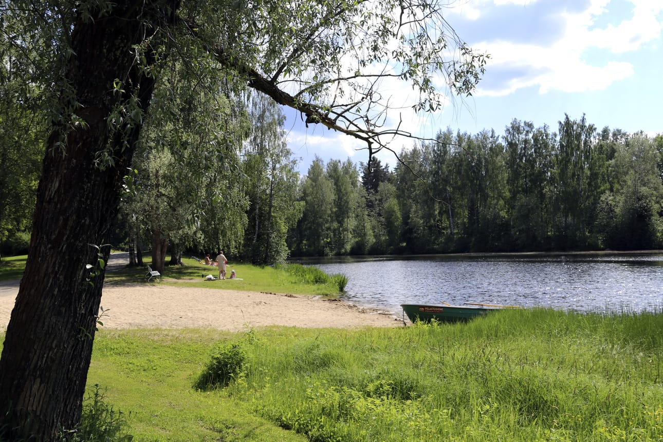 Törnävän uimarannasta tulee osa Provinssin leirintää keskiviikkona.