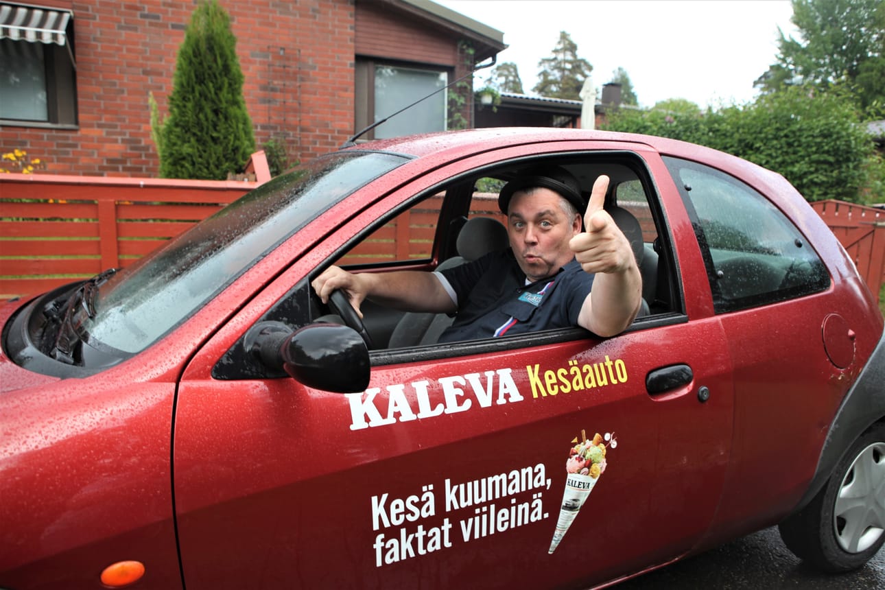 Janne Pekkala kävi ajamassa Kalevan kesäautolla.